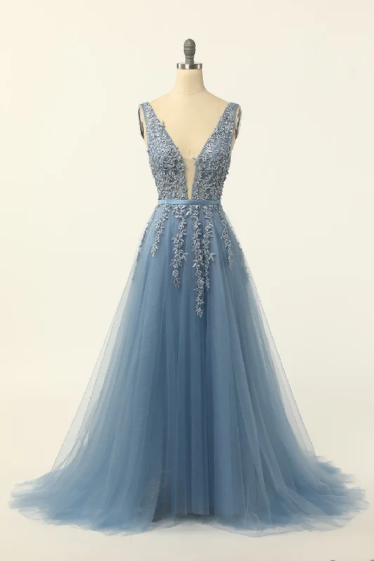 Clearance Sale: Women's Dresses Blue Tulle Prom Dress with Appliques