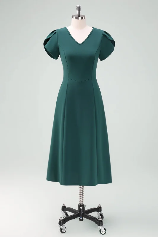 "Hurry! Limited Stock - Get Your Dream Dress with a Special Discount"Dark Green V-Neck Cocktail Dress with Short Sleeves "Hurry! Limited Stock - Get Your Dream Dress with a Special Discount"Dark Green V-Neck Cocktail Dress with Short Sleeves