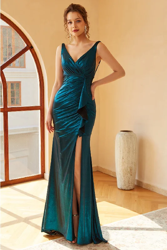 "Limited - Time Offer: Up to 50% Off on Women's Dresses!"Peacock Blue Ruched Long Prom Dress "Limited - Time Offer: Up to 50% Off on Women's Dresses!"Peacock Blue Ruched Long Prom Dress