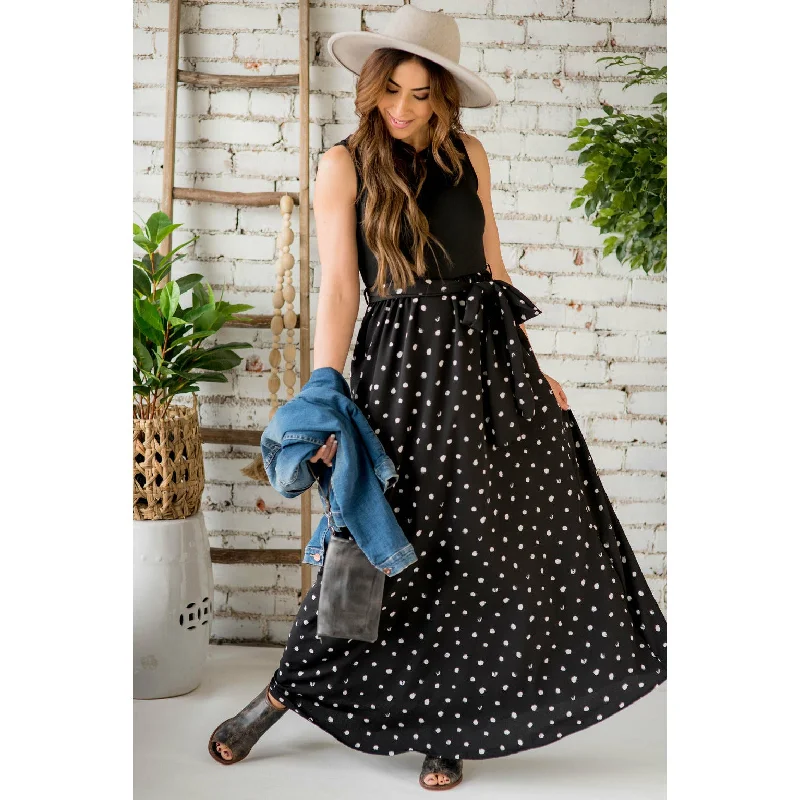 Vintage - Inspired Maxi Dresses with Puffed SleevesPolka Dot Bow Maxi Dress