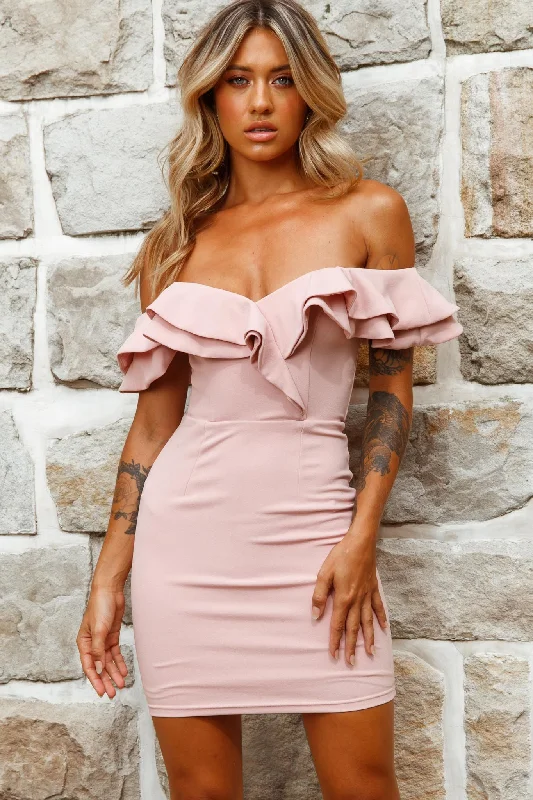"Floral print dresses for women for a feminine look"Rossi Off-Shoulder Double Ruffle Dress Blush "Floral print dresses for women for a feminine look"Rossi Off-Shoulder Double Ruffle Dress Blush