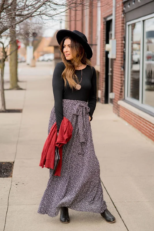 Maxi Dresses for Spring Outings in the CountrysideSpeckled Bottom Long Sleeve Maxi