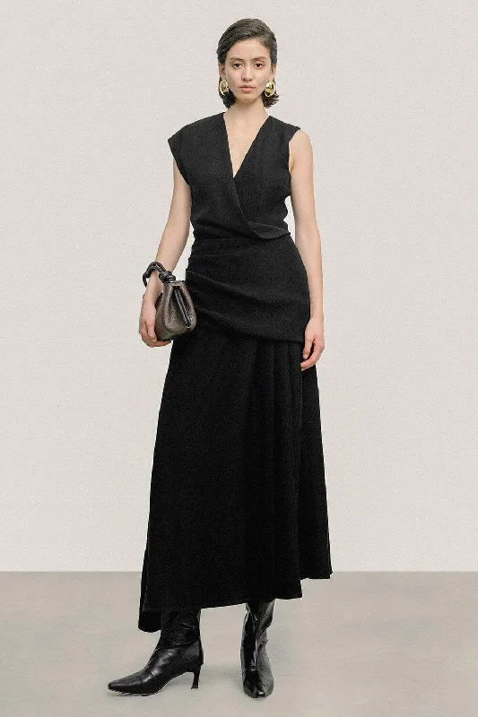 Elastic - waist midi dress for maximum comfort and flexibilityAlima Asymmetric V-Neck Crepe Midi Dress