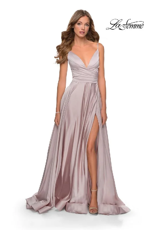 Party Dresses with Embroidered Floral Patterns and Tassel Hem for Ladies' Bohemian and Feminine LookLa Femme Dress 28607 Party Dresses with Embroidered Floral Patterns and Tassel Hem for Ladies' Bohemian and Feminine LookLa Femme Dress 28607