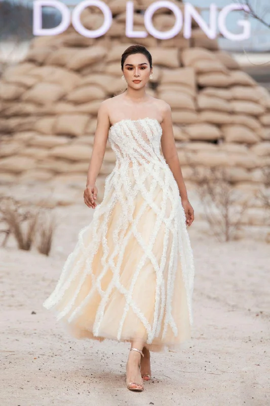 Long - train midi dress for a formal and dramatic lookMaya Flared Straight Across Neck Mesh Midi Dress