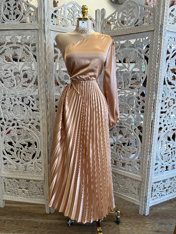 Party Dresses with Metallic Sequined Bodice and Chiffon Skirt and Sheer Back for Ladies' Glamorous and Sexy LookPleated One Sleeve Maxi Dress- Stretchy, Estira Party Dresses with Metallic Sequined Bodice and Chiffon Skirt and Sheer Back for Ladies' Glamorous and Sexy LookPleated One Sleeve Maxi Dress- Stretchy, Estira