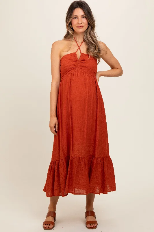 Tiered midi dress for a voluminous and feminine lookRust Halter Maternity Midi Dress