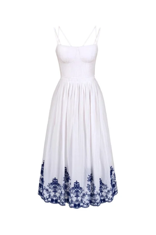 Midi dress for a city break to explore in style and comfortSamba A-line Pleated Cotton Midi Dress
