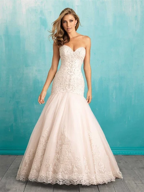 Wedding Dresses with Sequined Hearts and Satin and Lace Combination and Bow at the Waist for a Valentine's Day Wedding Romance9325 Wedding Dresses with Sequined Hearts and Satin and Lace Combination and Bow at the Waist for a Valentine's Day Wedding Romance9325
