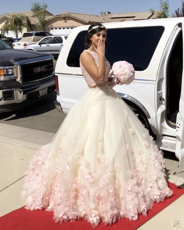 Vintage Inspired Tea Length Wedding Dresses with Embroidered FlowersBlush Pink Lace Crop Tulle Two Piece Ball Gowns Quinceanera Dresses Vintage Inspired Tea Length Wedding Dresses with Embroidered FlowersBlush Pink Lace Crop Tulle Two Piece Ball Gowns Quinceanera Dresses