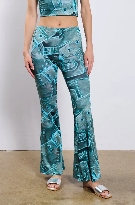 Culottes with pockets for women in functionalityBUCKLE UP FLARE PANT