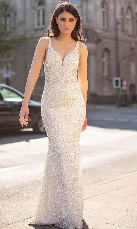 Ombre Wedding Dresses with Gradient Colors for a Stunning Visual ImpactChic and Holland HF1638 - Plunging Sweetheart Evening Dress Ombre Wedding Dresses with Gradient Colors for a Stunning Visual ImpactChic and Holland HF1638 - Plunging Sweetheart Evening Dress