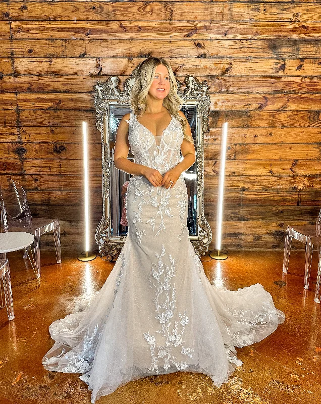 A - line ball gown wedding dress with cathedral trainCranberry Wedding Dress