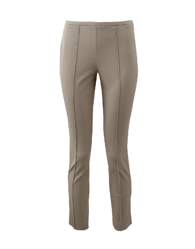 Ruffled pants for women with a feminine lookCropped Skinny Pant