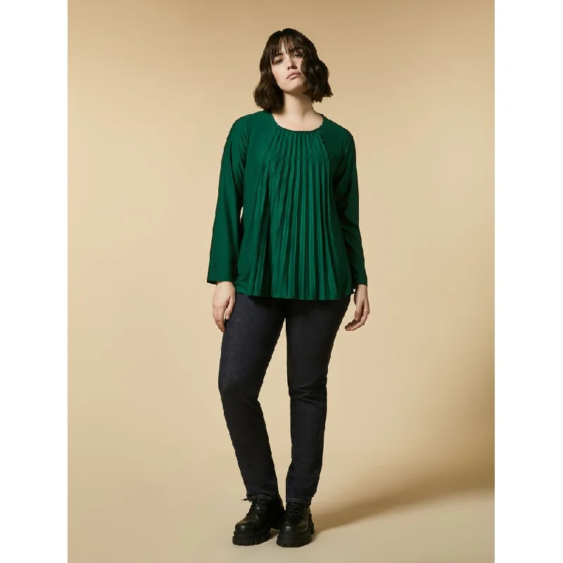 Corduroy bootcut pants for women in a classic and comfortable styleIGUANA