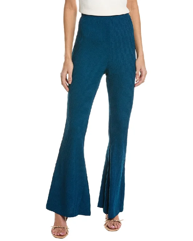 Metallic wide leg dress pants for women in a shiny and glamorous styleIsla Ciel Crinkle Pant