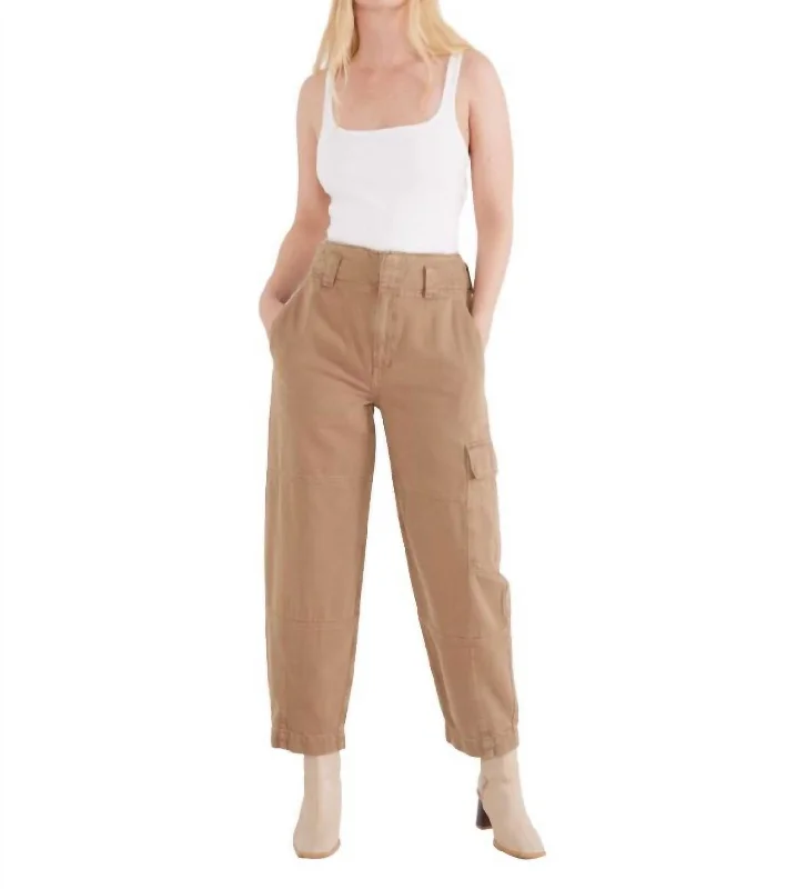 Embroidered linen pants for women in a natural styleJuni Relaxed Cargo In Petrified Oak