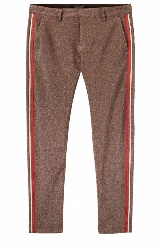 Printed cigarette pants for women in a trendy patternLurex Tailored Pant In Gold