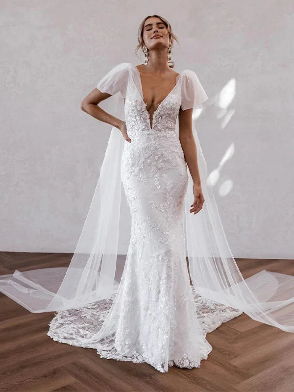 Wedding Dresses with Sheer Panels and Beaded Trim and Bow at the Back and Embroidered Paisley Patterns for a Sexy and Exotic LookMermaid Elegant Unique Lace Fantasy Luxurious Beach Vintage Long Wedding Dresses WD376 Wedding Dresses with Sheer Panels and Beaded Trim and Bow at the Back and Embroidered Paisley Patterns for a Sexy and Exotic LookMermaid Elegant Unique Lace Fantasy Luxurious Beach Vintage Long Wedding Dresses WD376