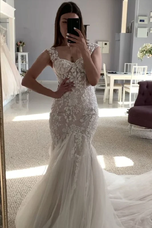 Wedding Dresses with Pleated Tulle Skirt and Sequined Geometric Shapes and Lace Overlay and Bow at the Waist and Embroidered Floral Patterns for a Princess and Feminine Lookmermaid Prom Dresses Graceful Lace Mermaid Wedding Dresses Sweetheart Corset Bridal Gown Spaghetti Straps cg17632 Wedding Dresses with Pleated Tulle Skirt and Sequined Geometric Shapes and Lace Overlay and Bow at the Waist and Embroidered Floral Patterns for a Princess and Feminine Lookmermaid Prom Dresses Graceful Lace Mermaid Wedding Dresses Sweetheart Corset Bridal Gown Spaghetti Straps cg17632