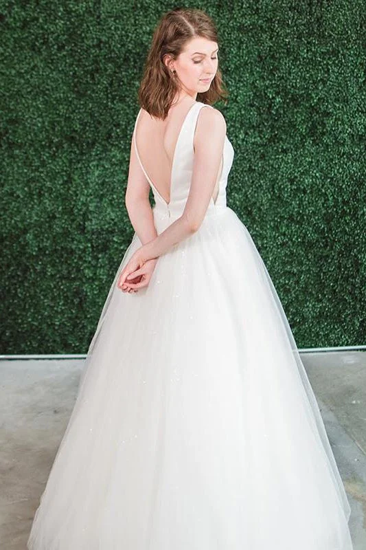 Wedding Dresses with Rhinestone Embellishments and Sheer Sleeves and Tulle Skirt for a Luxurious and Alluring LookSimple Long V-Neck A-line Ivory Wedding Dress with Zipper Wedding Dresses with Rhinestone Embellishments and Sheer Sleeves and Tulle Skirt for a Luxurious and Alluring LookSimple Long V-Neck A-line Ivory Wedding Dress with Zipper