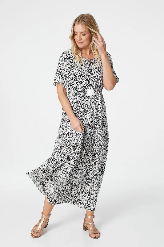 "Vintage - look women's dresses for a retro charm"Animal Print Tie Front Maxi Dress "Vintage - look women's dresses for a retro charm"Animal Print Tie Front Maxi Dress