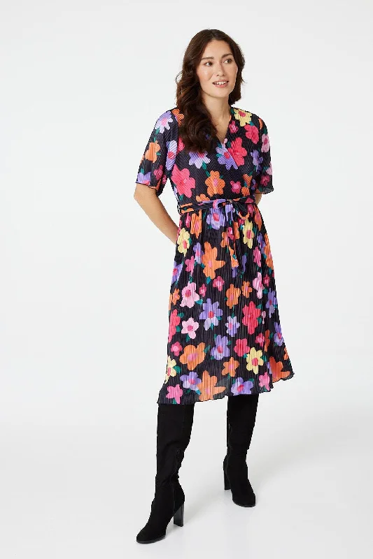 "Affordable plus size women's summer dresses"Floral Long Sleeve Pleated Dress