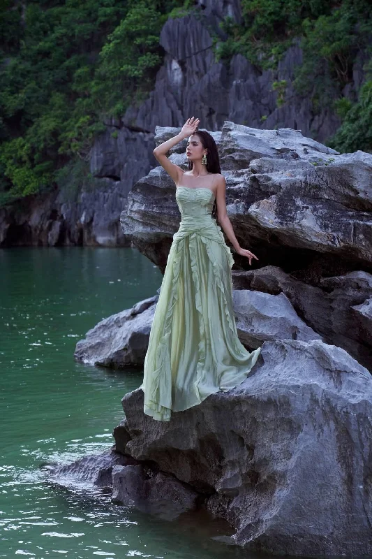 "Elegant wedding guest dresses for women under $100"Helsinki Gathered Camisole Polyester Spandex Maxi Dress "Elegant wedding guest dresses for women under $100"Helsinki Gathered Camisole Polyester Spandex Maxi Dress