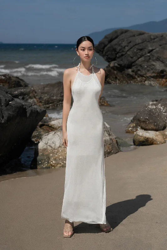 "Vintage - look women's dresses for a retro charm"Jamee Halter Dress