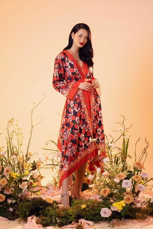 "Petite women's dresses with flattering fits"Killa V-Neck Dress