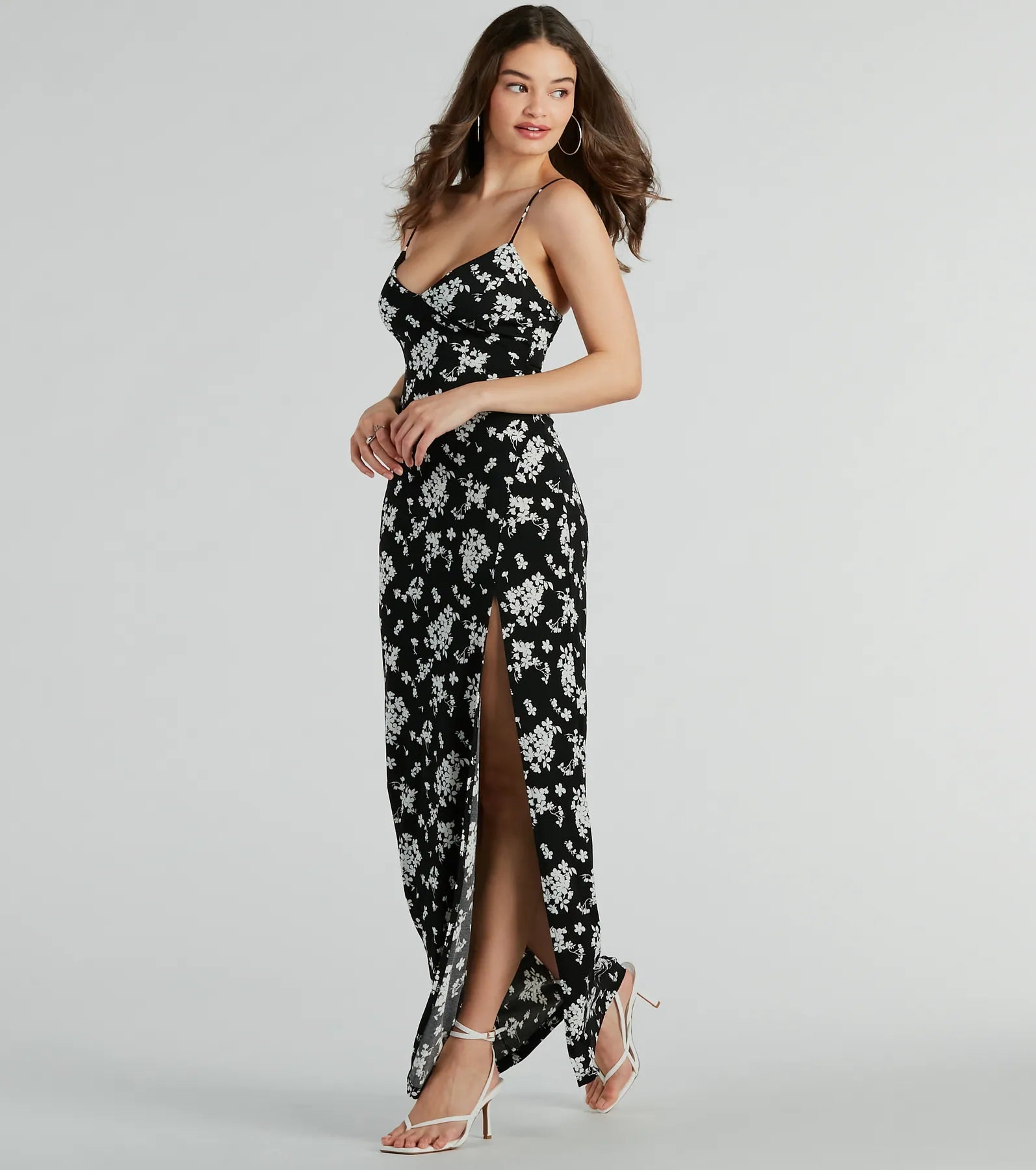 "New Arrivals Discount: 20% Off on Latest Women's Dress Collections"Sweet Mood High Slit Floral Knit Maxi Dress "New Arrivals Discount: 20% Off on Latest Women's Dress Collections"Sweet Mood High Slit Floral Knit Maxi Dress