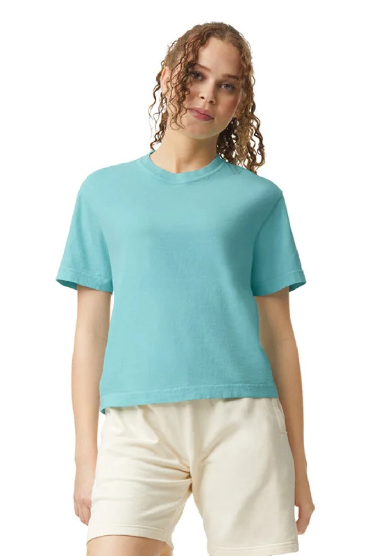 Cable knit women's T - shirt with a cable - textured pocketComfort Colors Womens Short Sleeve Crewneck T-Shirt - Chalky Mint Green