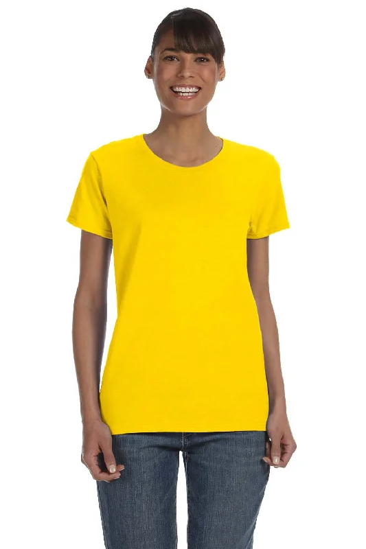 Women's oversized graphic T - shirt with a trendy sloganGildan Womens Short Sleeve Crewneck T-Shirt - Daisy Yellow Women's oversized graphic T - shirt with a trendy sloganGildan Womens Short Sleeve Crewneck T-Shirt - Daisy Yellow