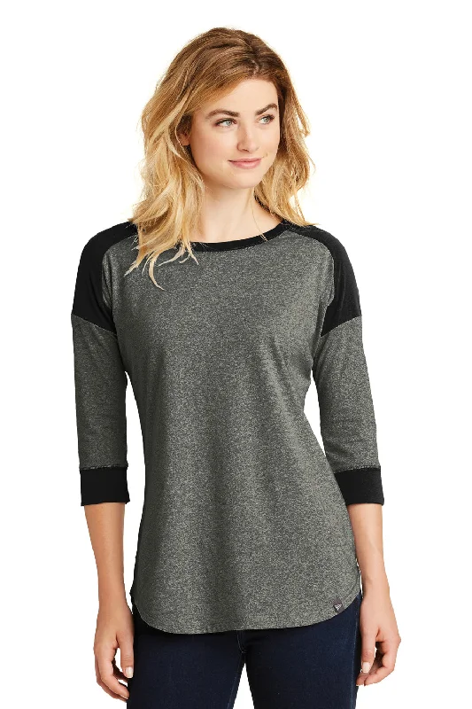 Sequined women's T - shirt for a glamorous occasionNew Era Womens Heritage 3/4 Sleeve Crewneck T-Shirt - Black Twist/Black