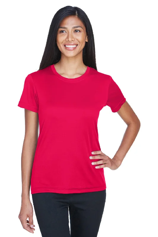 Cable knit women's T - shirt with a beltUltraClub Womens Cool & Dry Performance Moisture Wicking Short Sleeve Crewneck T-Shirt - Red