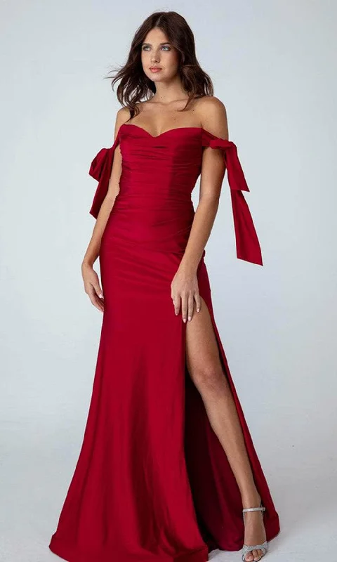 "Seasonal Sale: Save Big on Women's Dresses for Every Occasion"Eureka Fashion 9181 - Off-Shoulder Ruched Bodice Evening Dress