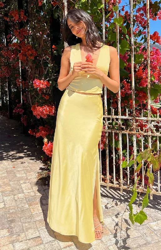"Comfortable maternity dresses for pregnant women"Genevieve Yellow Maxi Skirt