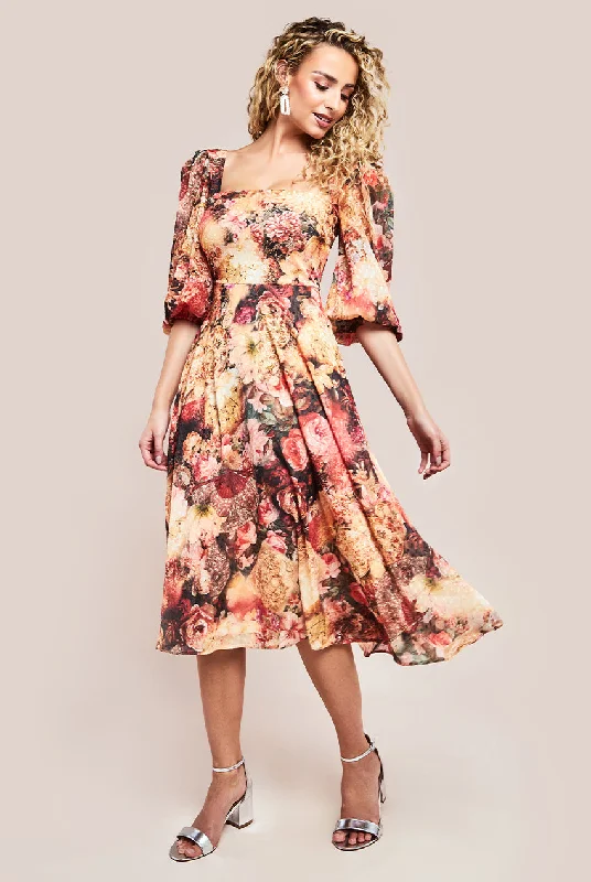 "Pleated dresses for women with a graceful movement"Goddiva Puff Sleeve Shirred Back Midi Dress - Orange "Pleated dresses for women with a graceful movement"Goddiva Puff Sleeve Shirred Back Midi Dress - Orange
