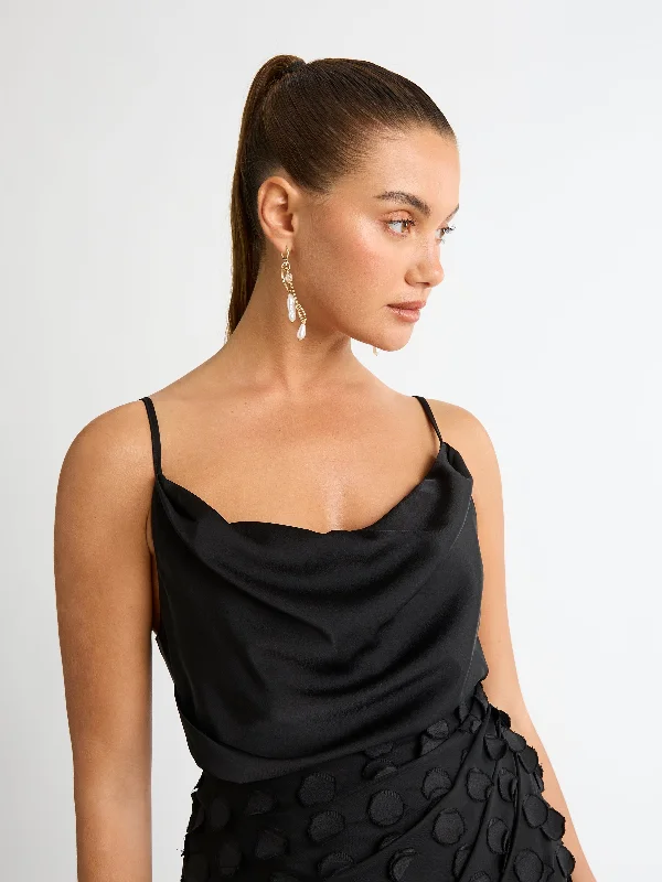 "Lace dresses for women for a romantic and elegant look"KATHRYN TOP