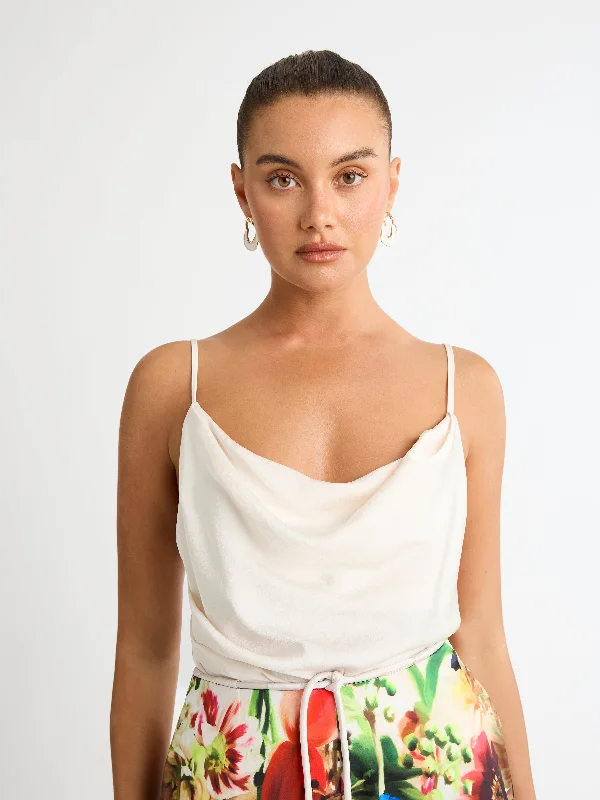 "Sleeveless dresses for women during hot summer days"KATHRYN TOP
